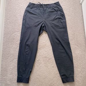Lululemon ABC Joggers Large Obsidian - 32” Length